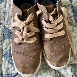 Toms brown sneaker boot